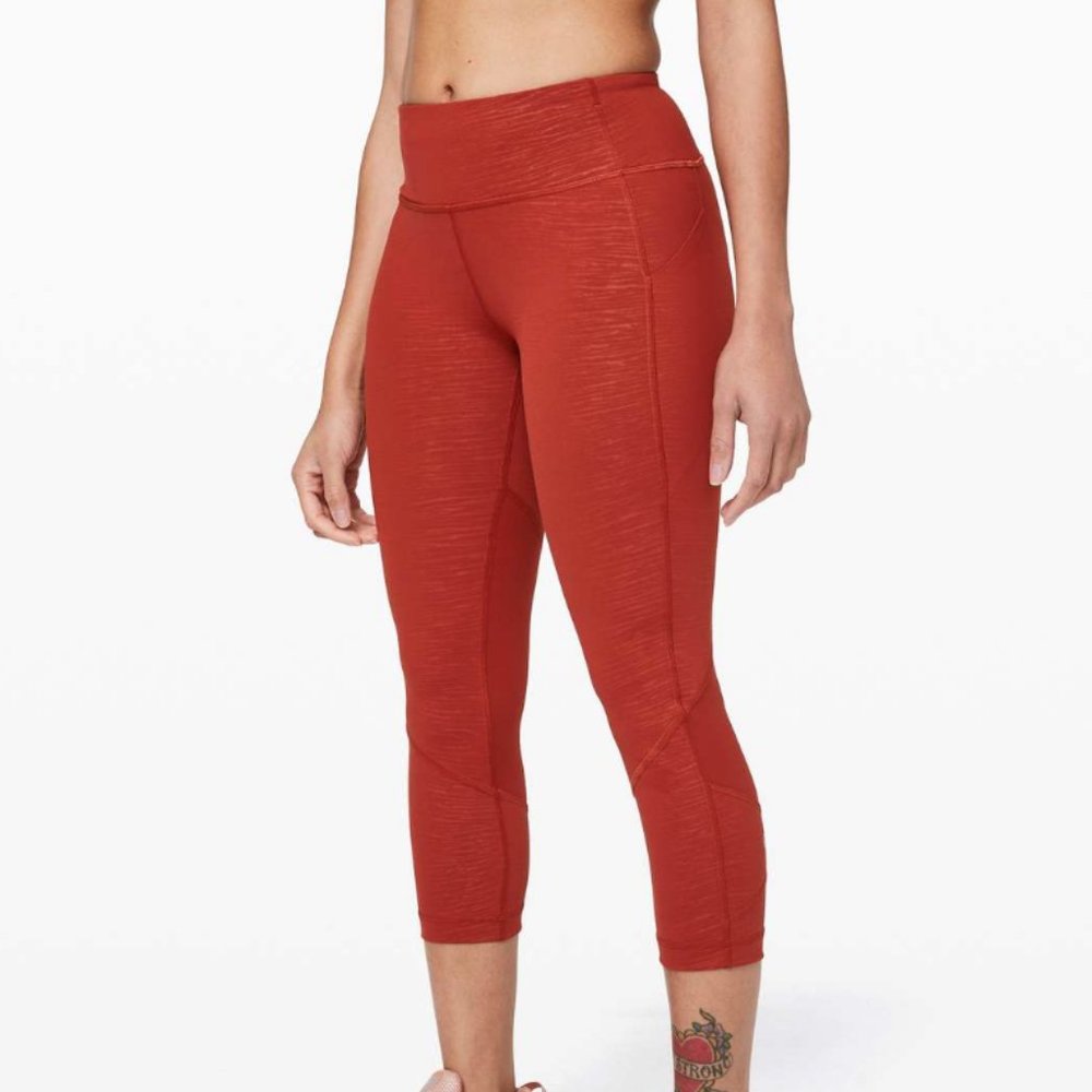 LULULEMON Pace Rival Crop *22" Stride Emboss Cayenne Red Orange {QQ40}